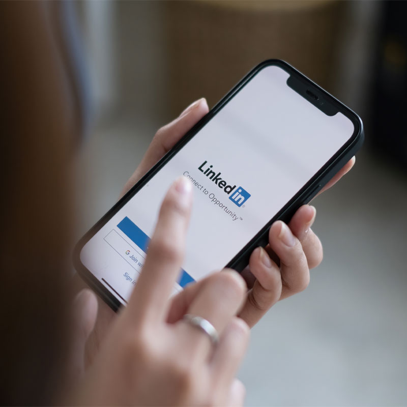 gestion réseaux sociaux linked'in toulouse Celicomm